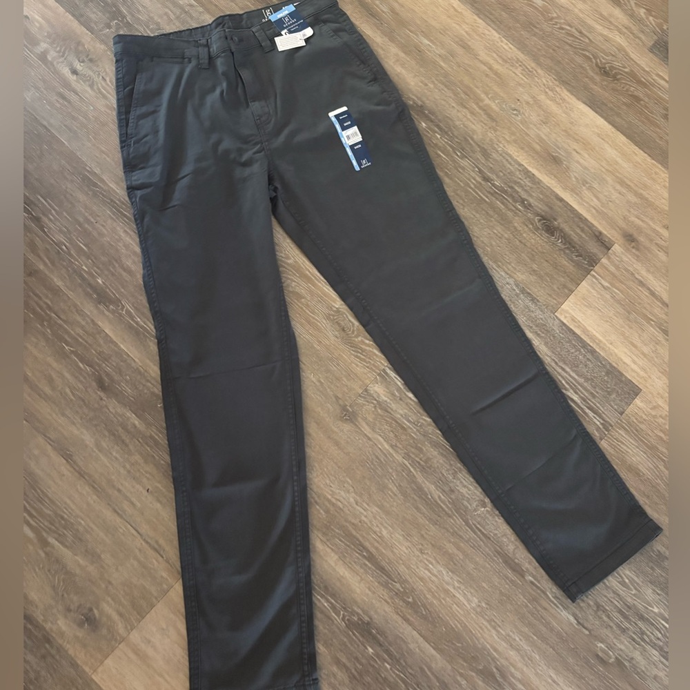 Men's George Athletic Fit Chino Pants Sz 34X32 NWT